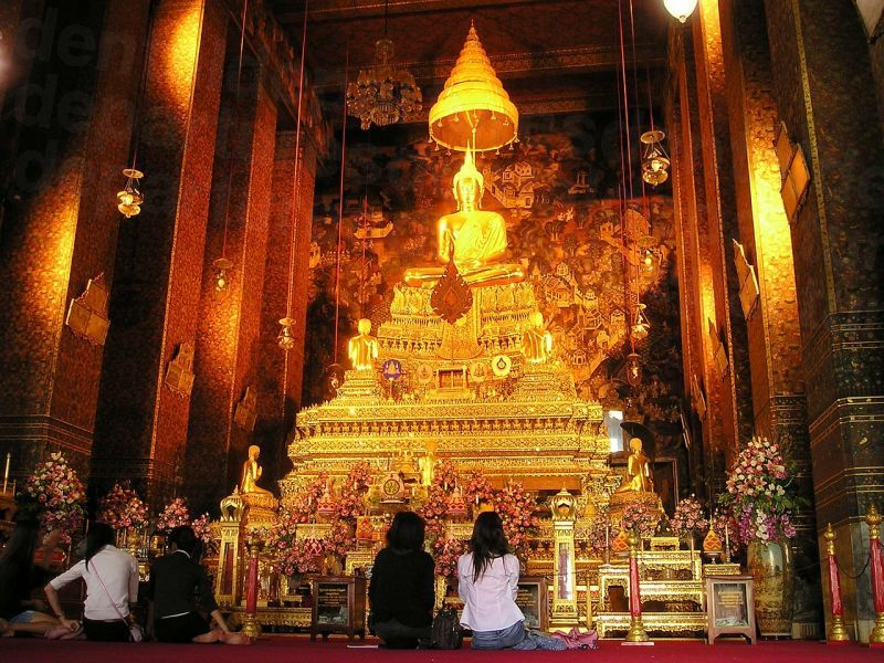 dd_201707120156_thailand_temple.jpg