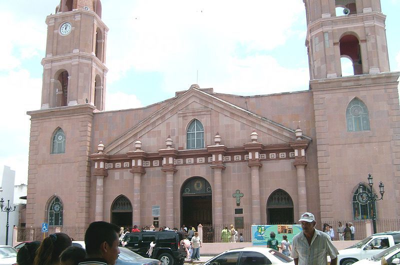 800px-Catedral_Nuestra_Señora_del_Refugio