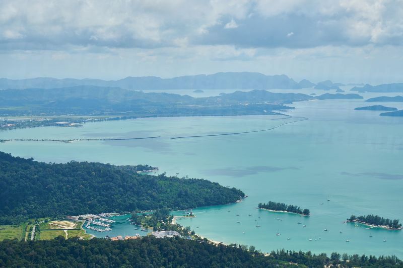 dd_201709201742_philippines_plane_view.jpg