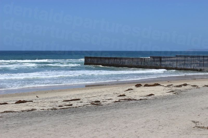 dd_201709211918_tijuana_beach.jpg