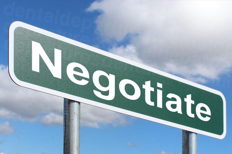 dd_201809251109_negotiate.jpg