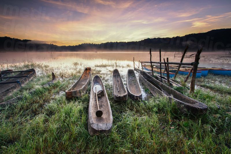 md_201912040455_bali-beautiful-boats-canoes-394358.jpg